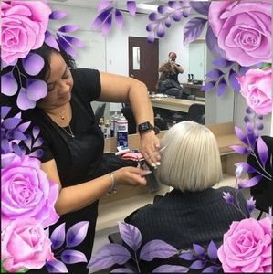 Meet your Posher, Ely danneza